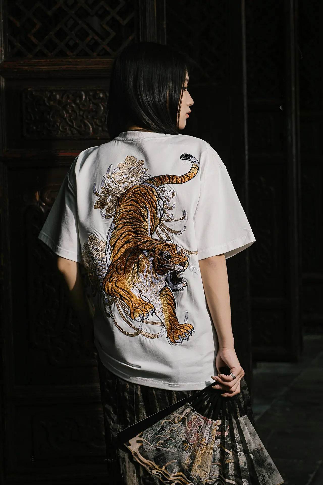 Embroidery - T-Shirt "Tiger"