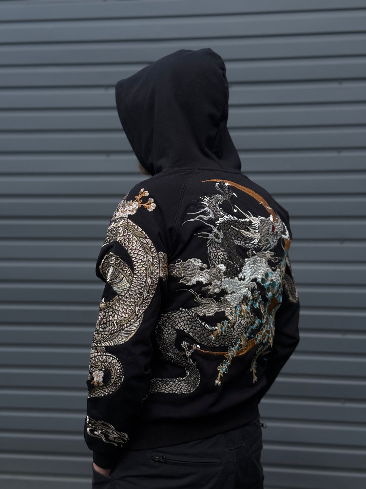 Embroidery - Hoodie "Watatsumi"